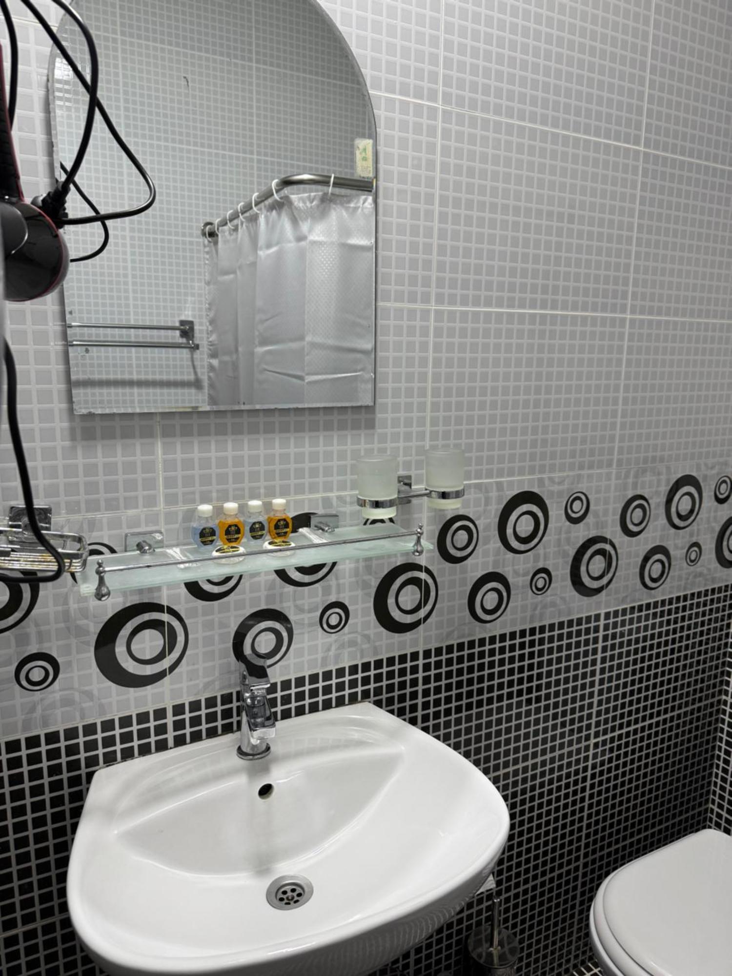 Hotel Life Aktepa-Chigatay Bagian luar foto